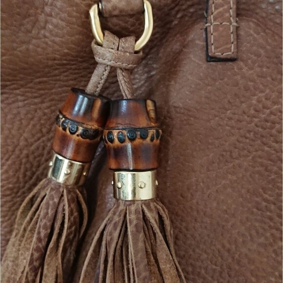Gucci brown Pebbled Leather Bamboo Tassel tote bag - Picture 3 of 16